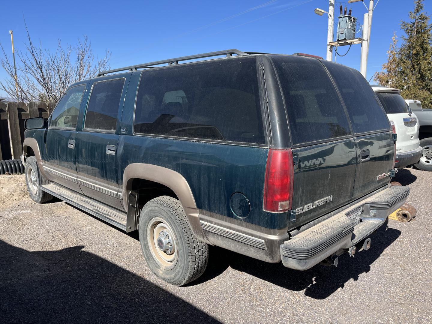 ./imagenes/INVOICE/2019/15951/SUV GMC SUBURBAN (21).JPG